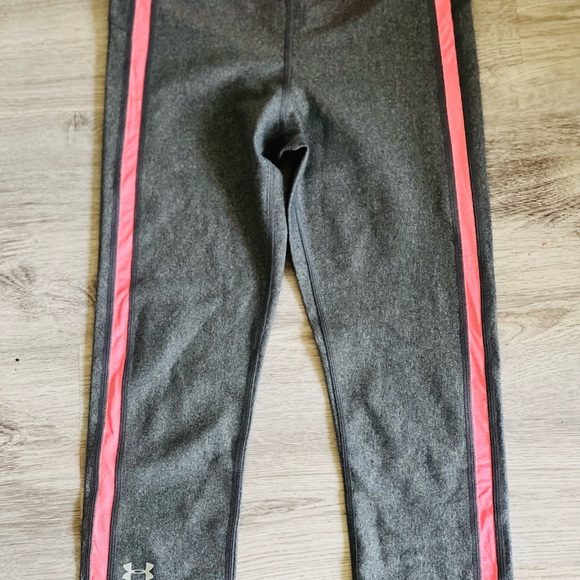 Under Armor Capri leggings - Picture 2 of 2